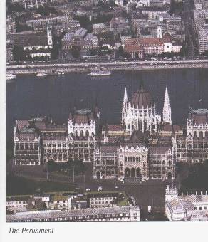 Budapestparl.jpg (22545 bytes)